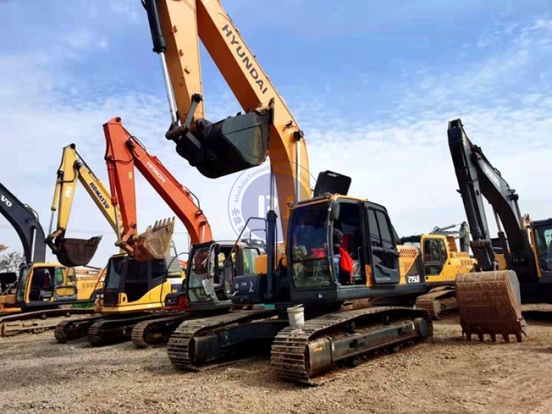 Original Hydraulic Used Hyundai Excavator R275vs Cummins Engine