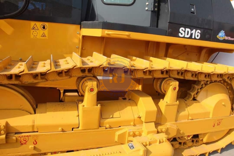 SHANTUI Bulldozer 160 hp Forest Log Type Crawler Dozer SD16 D16 Cheap Price for Sale