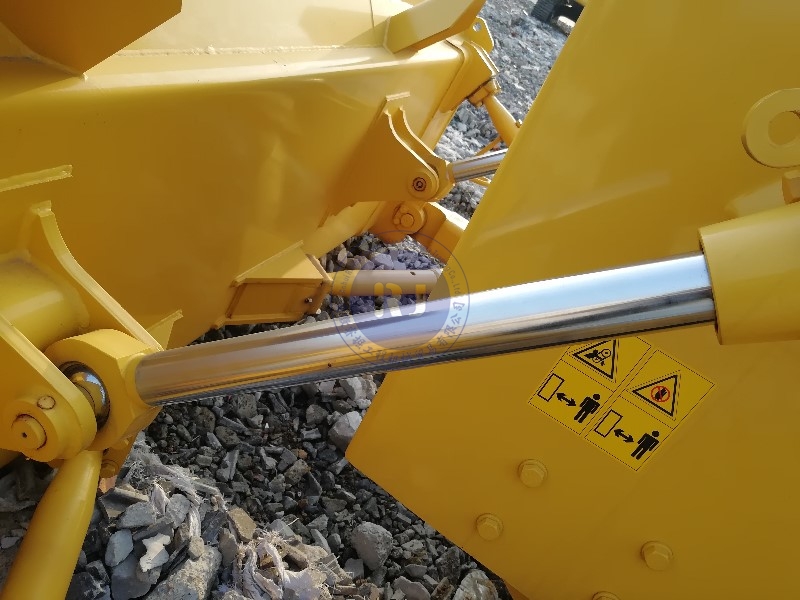 Top Quality ZOOMLION Bulldozer ZD160-3 Crawler Bulldozer for Earthmoving