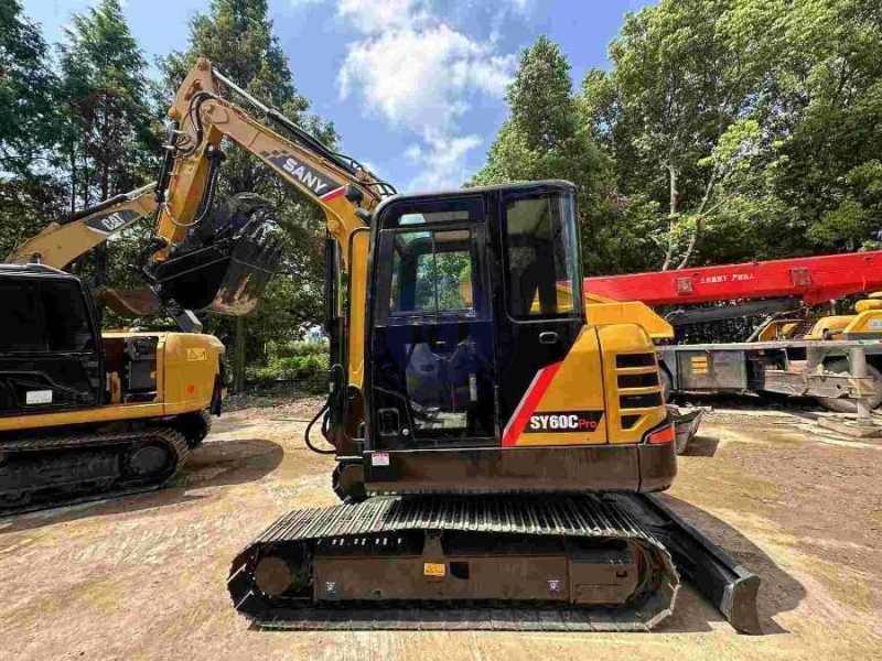 Compact Mini Sany SY60C Used Excavator With Hydraulic Thumb Clamp Quick Connection