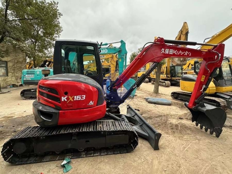 35.5KW Old Used Crawler Excavator Mini Kubota Kx163 6 Ton Digger