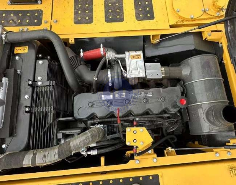 22Ton Used Crawler Excavator Komatsu PC220-8 Secondhand Construction Machinery