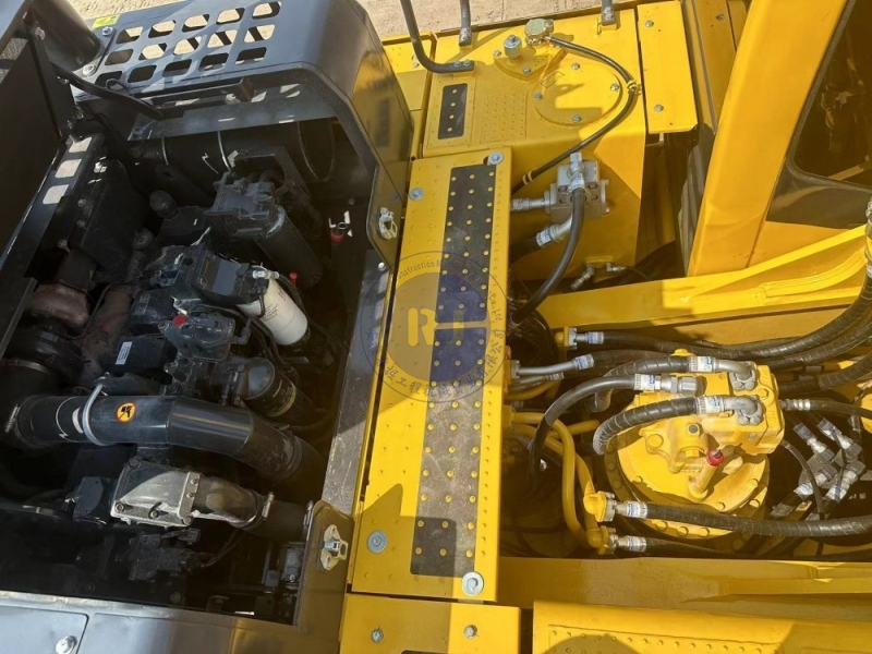 Heavy Construction Machine 40Ton KOMATSU PC400-8R PC400-8 Used Excavator Digger Machine