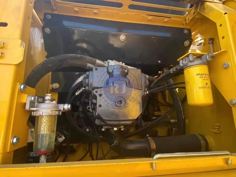 Durable Second-hand KOMATSU Excavator PC270 Komatsu Used Digger PC270-7 Crawler Hydraulic Good Quality Pc270 for Hot Sale