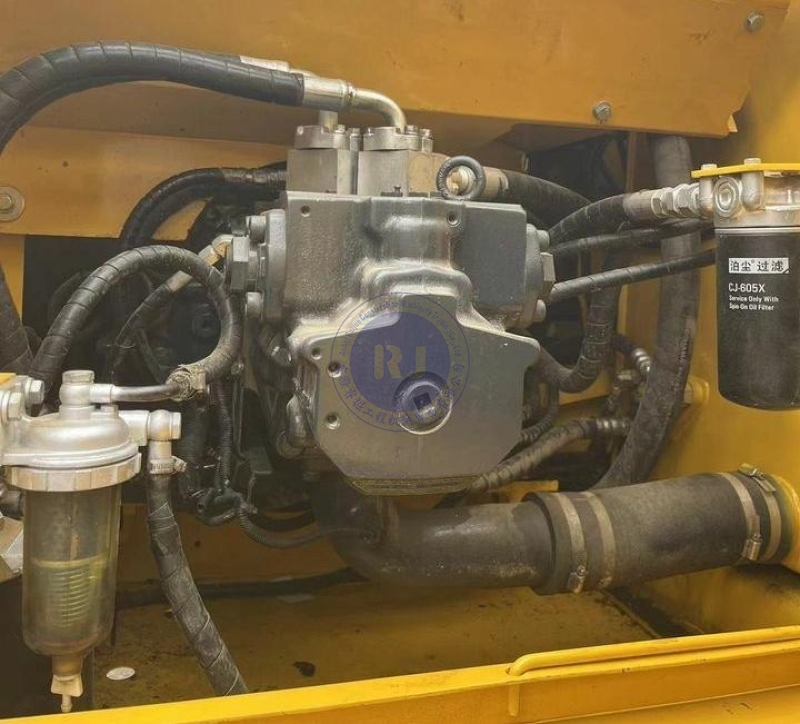 Original 22 Ton Second Hand Secondhand Used komatsu  Pc220-7 Excavator Digger for Sale