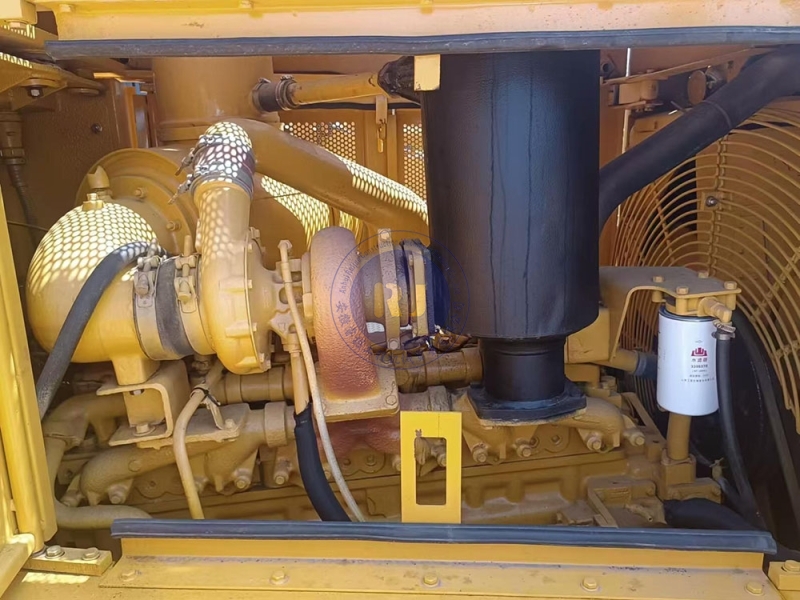 Heavy Duty Caterpillar Bulldozer Cat D8r Used Dozer for Mining Work