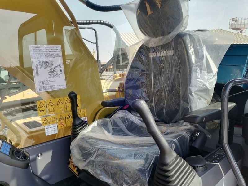 PC210 Price Low Japan Komatsu PC210-10 PC210-10mo Excavator