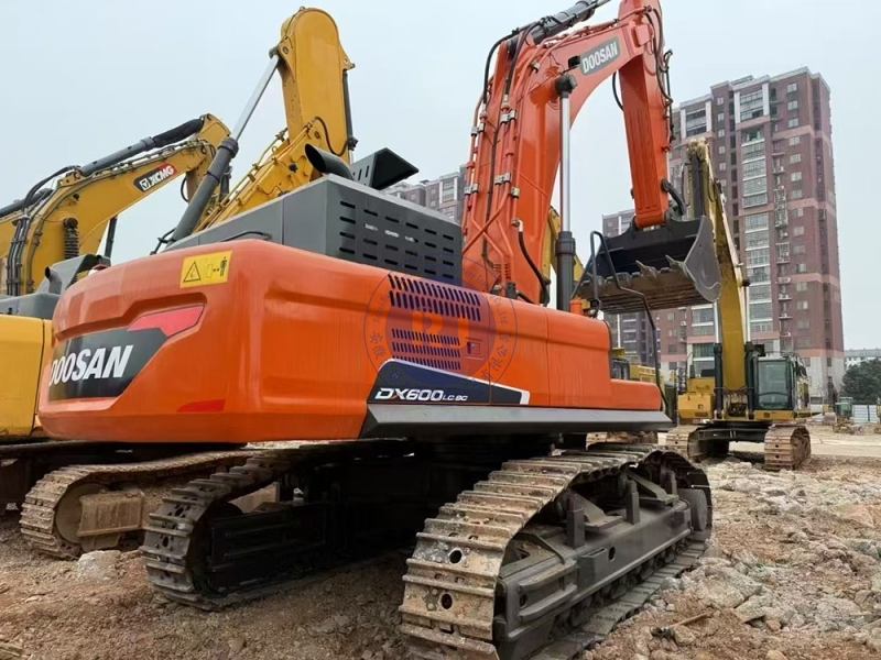 High Quality Used Doosan Used Korea Made Doosan DX600-9 Excavator
