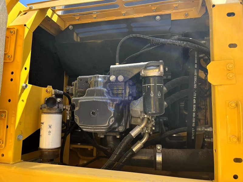 PC220-8 Used Komatsu Excavator 2022 Year Nearly New