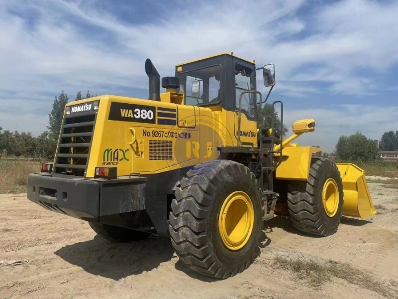 Engineering Used Komatsu Wheel Loader WA380-3 High Power 16360KG
