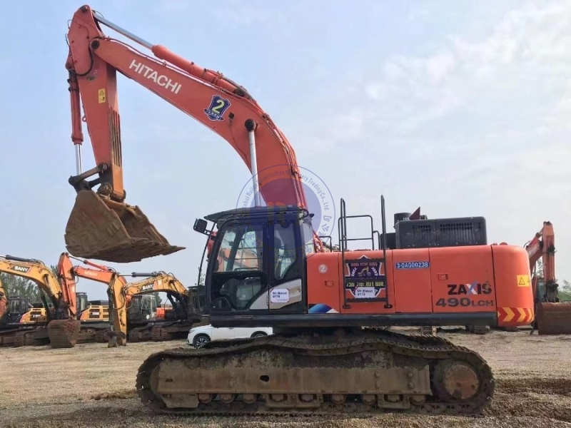 Large Scale ZX490 Used Hitachi Excavator 49T Crawler Digger ISURU Engine