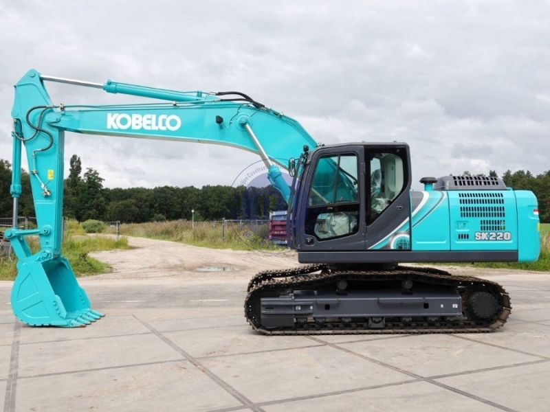 Turbocharged Hydraulic Second hand Kobelco SK220 Excavator Digger 22900KG