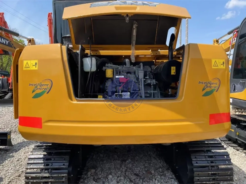 used China Second Hand Sany SY95 9.5ton Mini Excavator for Sale at a low price