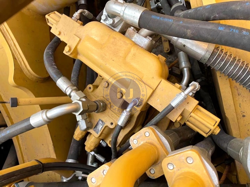 Used Hydraulic CAT 390D Excavator, CAT 390D Large Rega Excavator in Stock