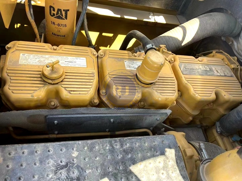 Used CAT Heavy Equipment Crawler Excavator 374d  Digger for Sale