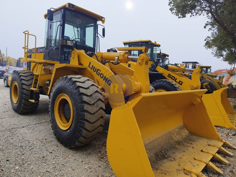 HIGH QUALITY and CHEAP PRICE  Used LiuGong 856 Wheel Loader for sale