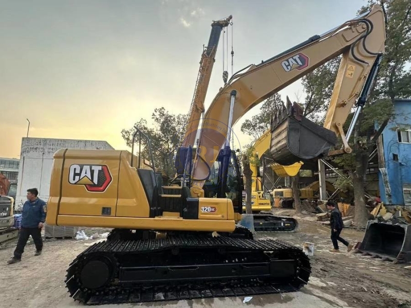 20500KG Used CAT Excavator 320GC Japanese Crawler Machine