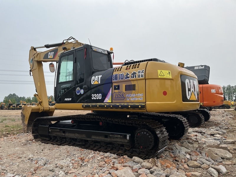 20 Ton Used CAT Excavator 320D Repossessed Earthmoving Equipment