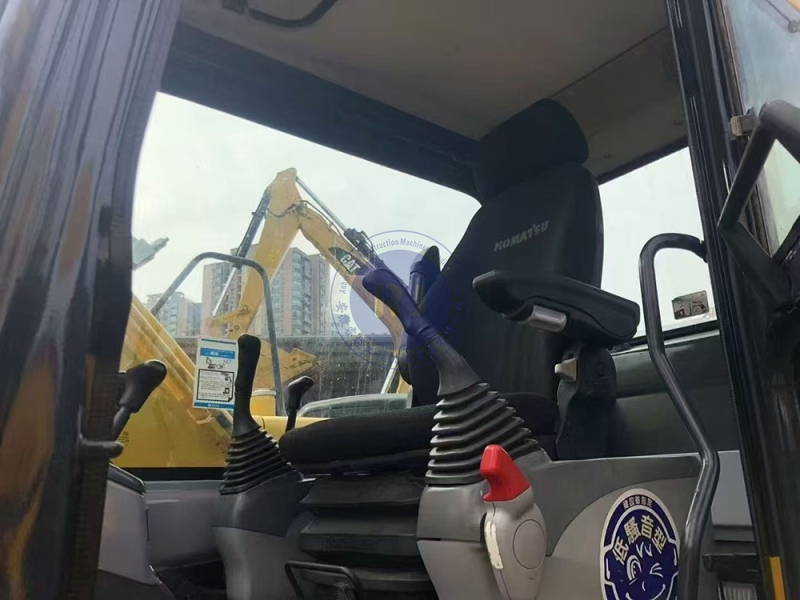 USED PC130-7 Mini Excavator Second Hand With High Quality With Low Price Cheap And Hot For Sale