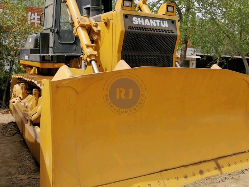 Shantui Sd32 Dozer Price Crawler Bulldozer with Ripper Bulldozer Factory Price