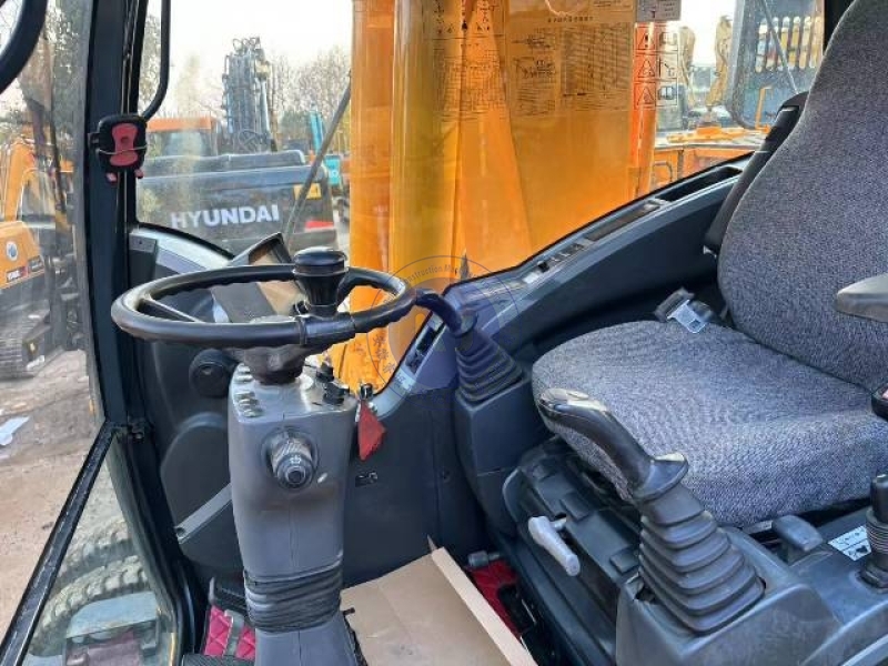 R210w-9 Wheel Used Hyundai Excavator 21950KW 21 Ton For Construction