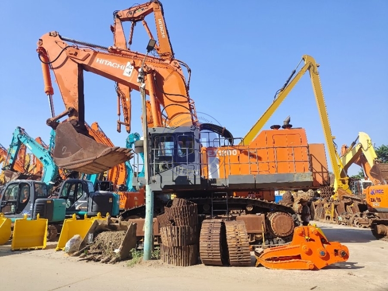 Japan Hitachi Ex1200 Second Hand Excavator Machine 120T