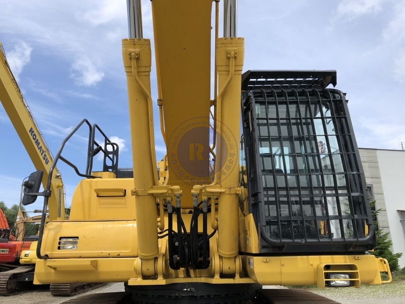 Original Used Japan KOMATSU PC490LC-10 Excavator Second Hand 49 Ton Digger High Quality in Stock