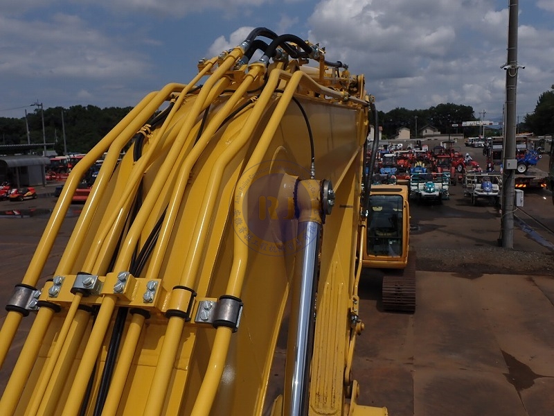 Used Komatsu PC200-11 Excavators  Original Low Price Crawler Hydraulic Excavator Machinery Japanese Condition Hot Sale