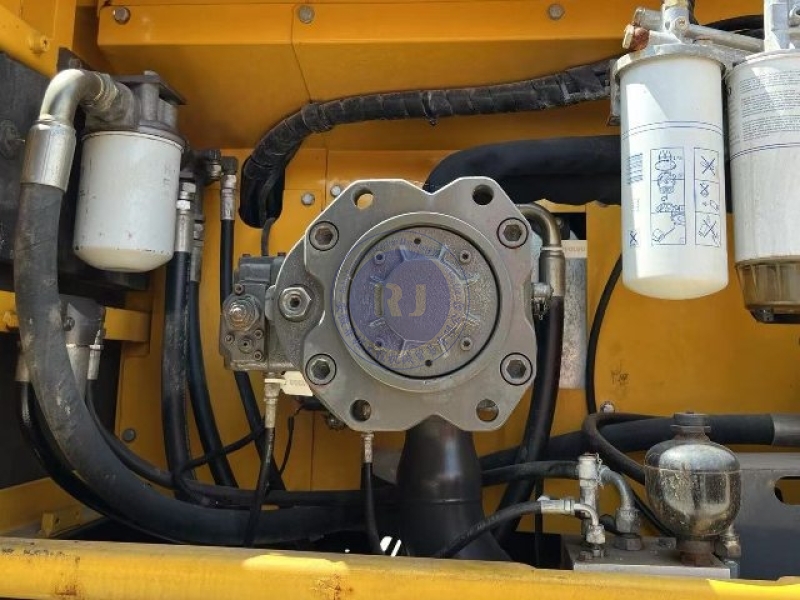 36 Ton EC360B Used Volvo Diggers Crawler Second Hand Earth Moving Equipment