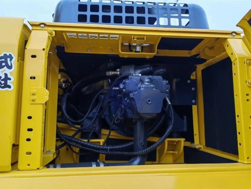 Used KOMATSU PC300-8 300-8 PC300 Excavators PC300-8N1 30 Ton Japan Original Diggers Cheap Price for Sale