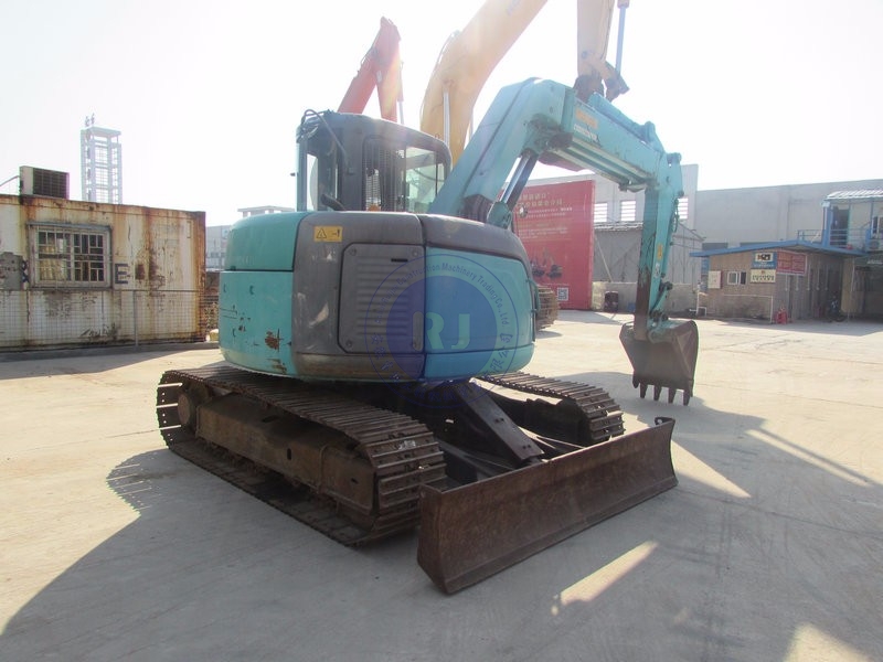 used digger excavator Kobelco SK75 secondhand 7.5ton excavator for sale