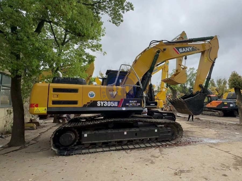 210kW Used Sany Excavator repossessed Earth Moving Equipment SY305H 30 Ton