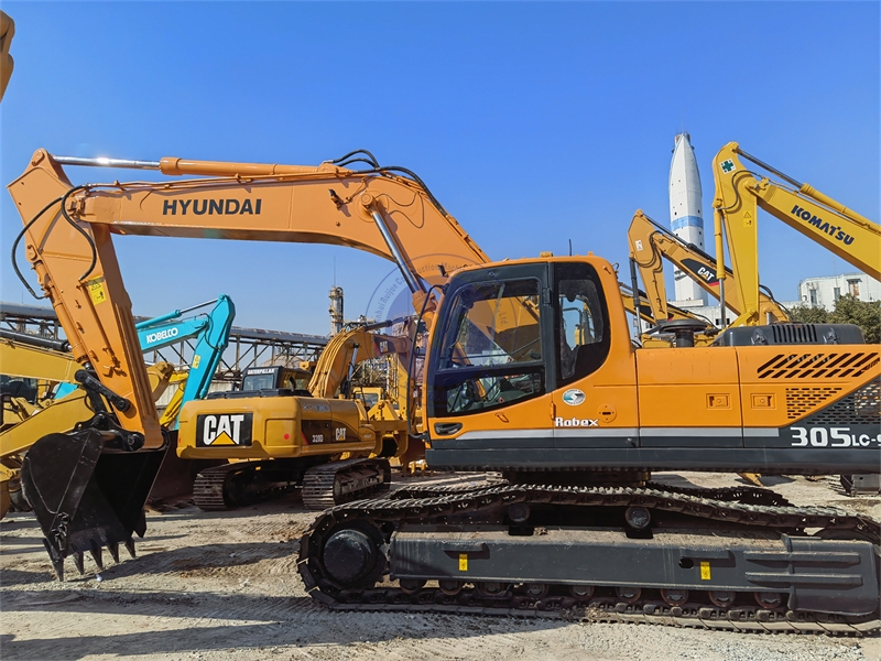 Cheap 30 ton used Hyundai 305 heavy duty excavator