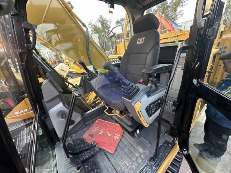 20500KG Used CAT Excavator 320GC Japanese Crawler Machine