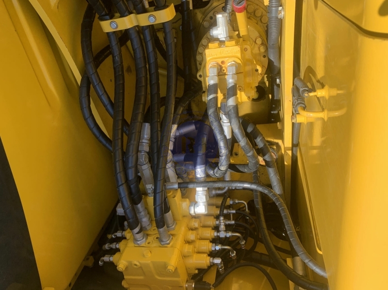 Used Original Komatsu PC130-8 Crawler Excavator 13ton Japan Made with Core Engine Second-Hand Komatsu  PC130-8