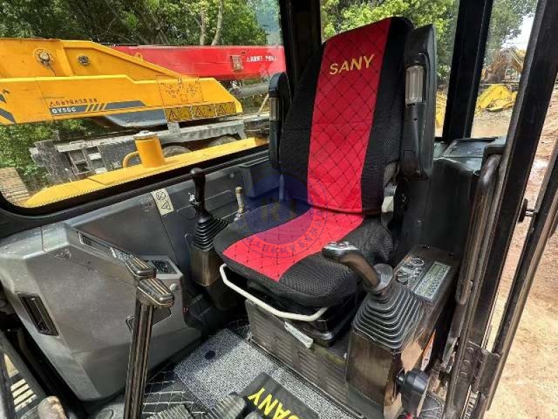 Compact Mini Sany SY60C Used Excavator With Hydraulic Thumb Clamp Quick Connection