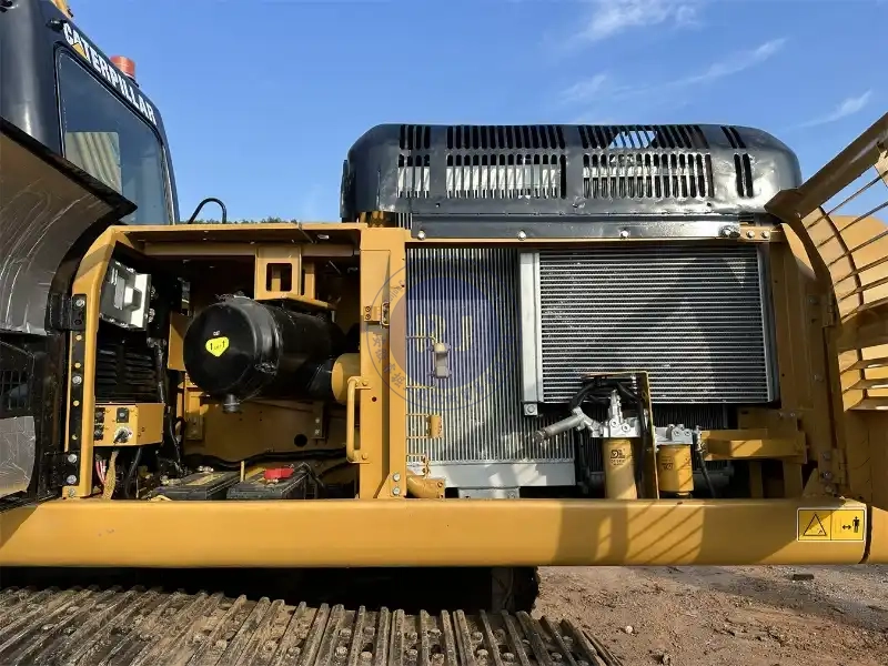 Used Caterpillar 330D2L Excavator