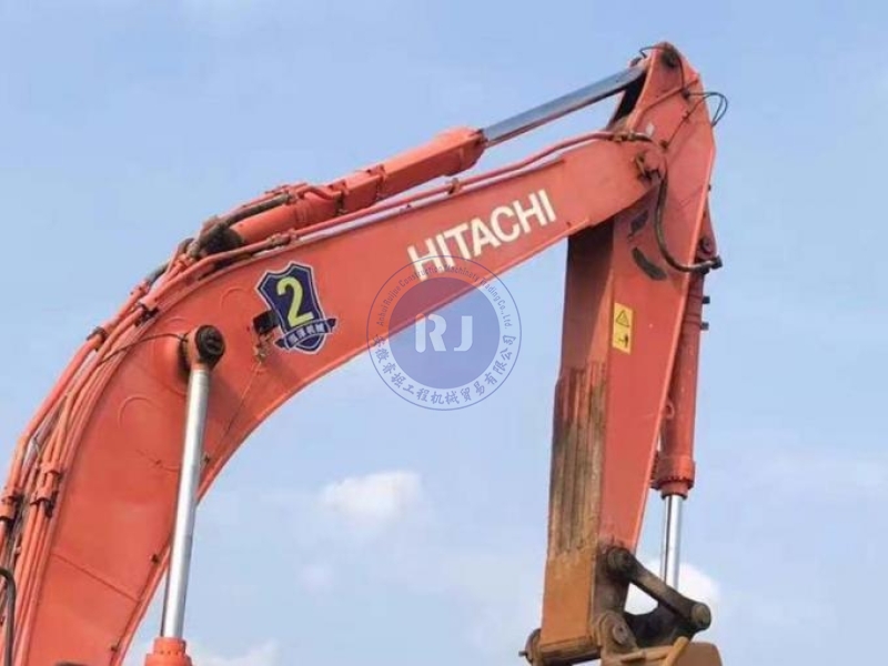 Large Scale ZX490 Used Hitachi Excavator 49T Crawler Digger ISURU Engine