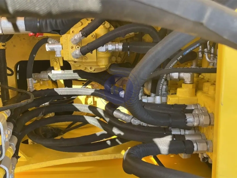 Like-New Condition original low price 13 ton PC130-7 KOMATSU used excavator PC130 EPA and CE compliant in stock hot sale