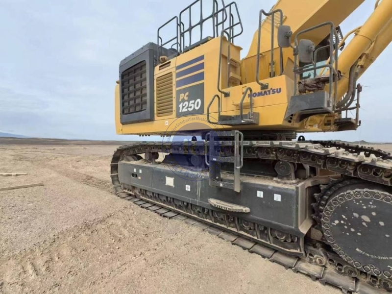 Hydraulic Used Komatsu Excavator PC1250 Crawler Large Digging Machine