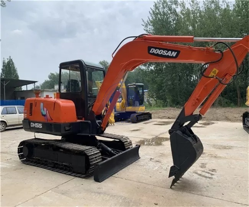 40.5KW Mini Used Excavator Doosan DH55 Second Hand Mini Digger