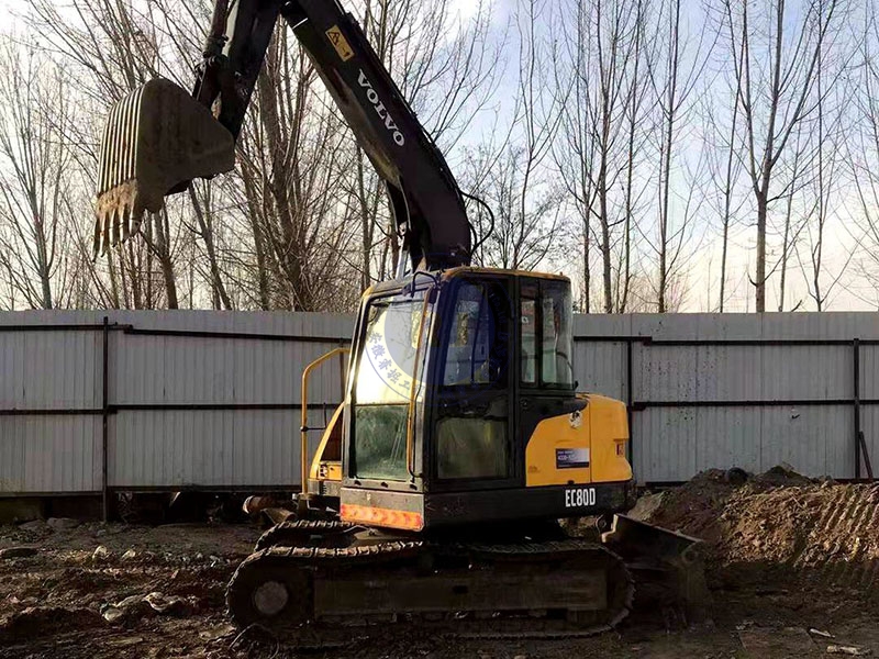 Volvo crawler EC80D used excavator for sale in China