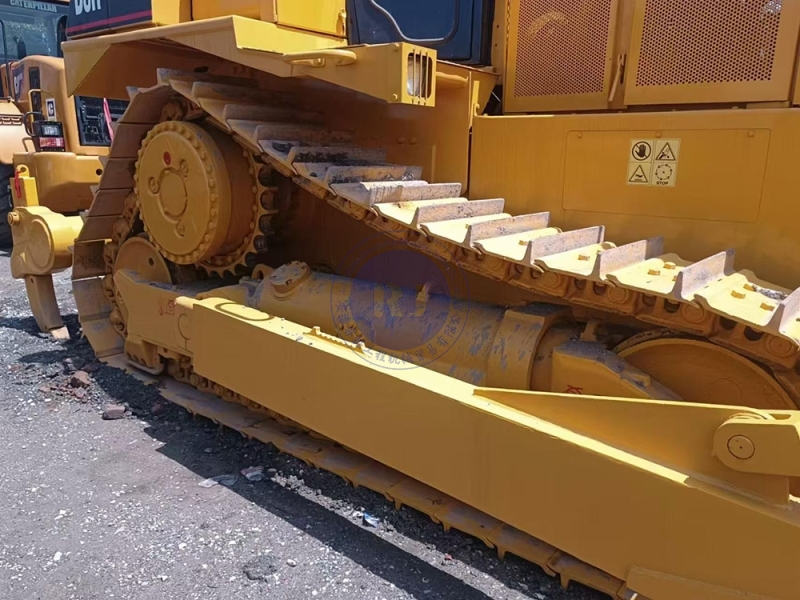 Heavy Duty Caterpillar Bulldozer Cat D8r Used Dozer for Mining Work
