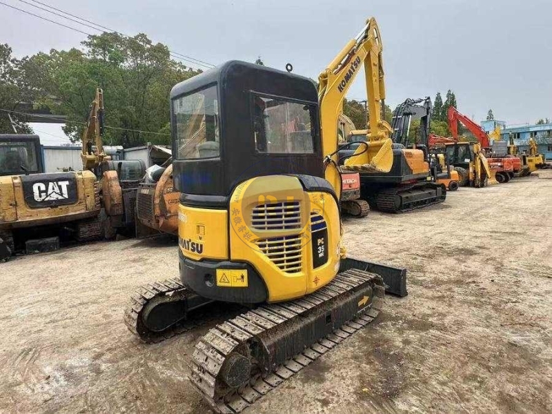 Japan Original PC35 Komatsu Used Equipment Secondhand Mini Excavator Crawler