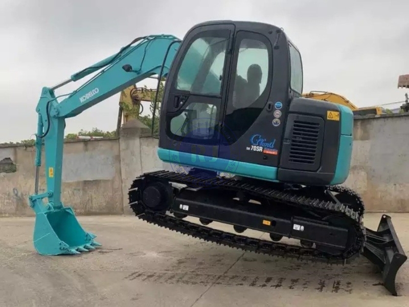 Kobelco SK70SR Mini Excavator Second Hand Hydraulic Crawler 2200KW