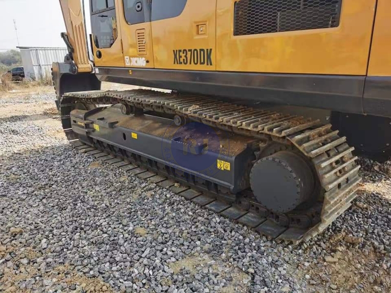 Used Excavator XCMG 370