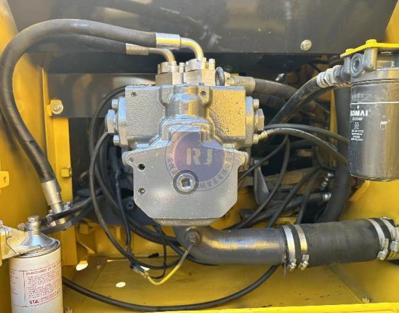 Secondhand Hydraulic Komatsu Mining Excavator Machinery PC220-7 22840KG