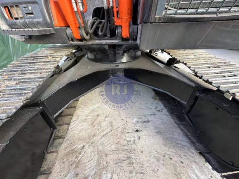Japan Original Used Hitachi ZX200 Hydraulic Crawler Excavator Second Hand Machinery 100KW Power