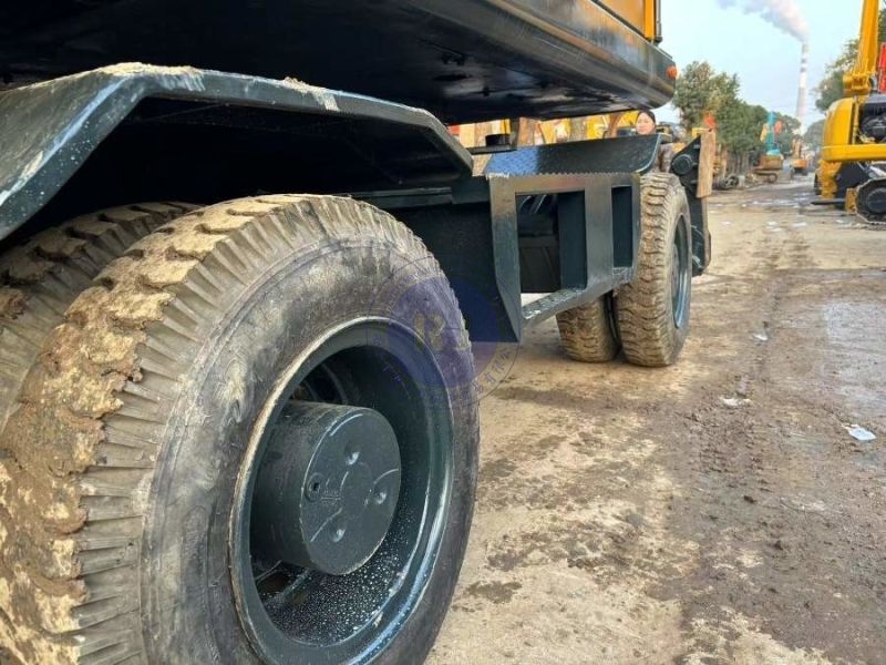 R210w-9 Wheel Used Hyundai Excavator 21950KW 21 Ton For Construction
