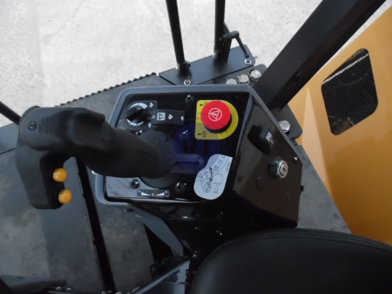 High Quality USED Original Road Roller CATERPILLAR CAT CB534D Spot Low Price Sale
